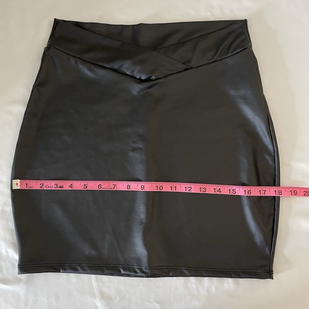 Windsor Mini Skirt Womens Large L Faux Leather Black Stretch - Picture 8 of 9